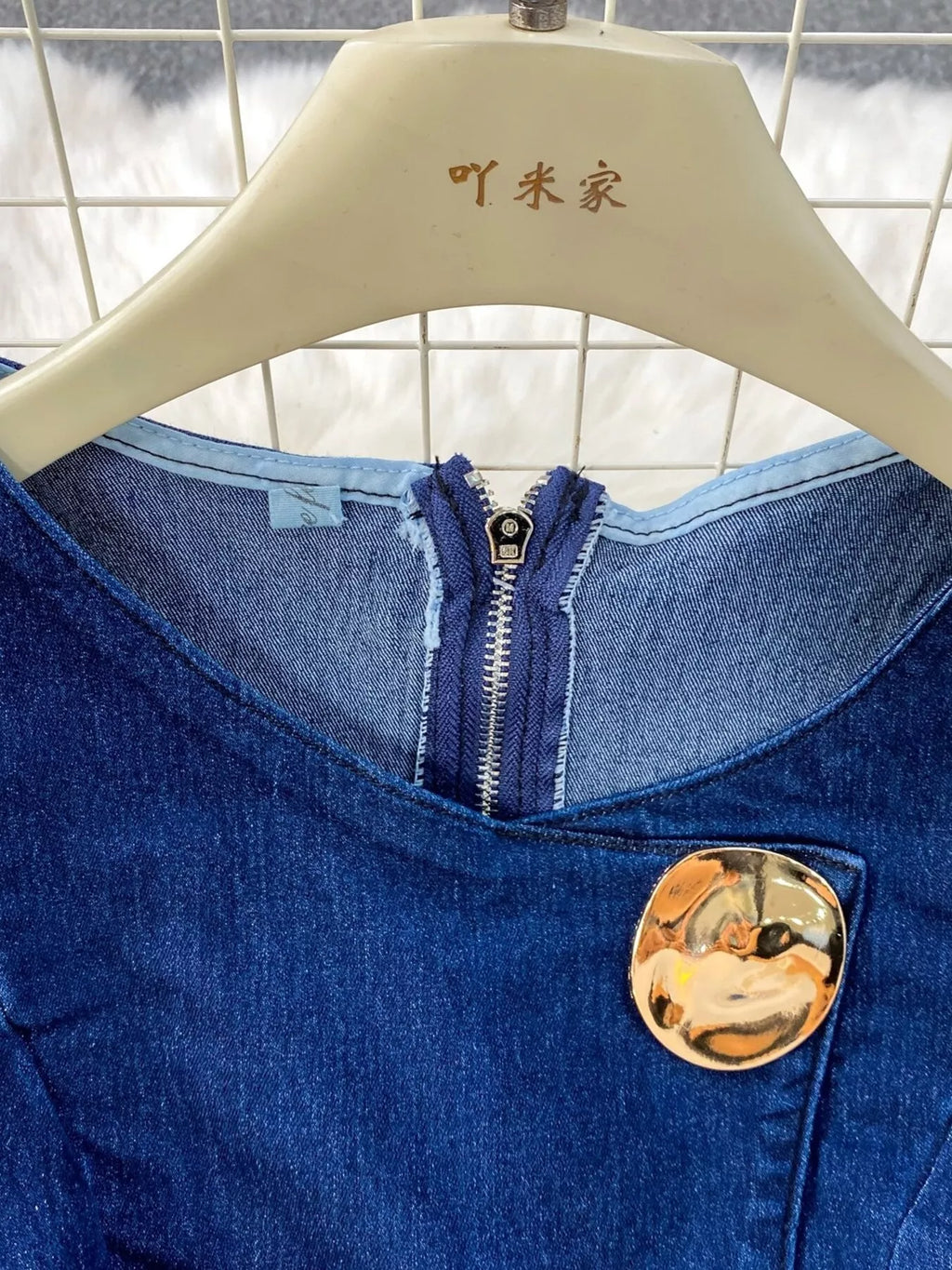 30ae8e2d1d51471a84825477b5141898-Max-Origin